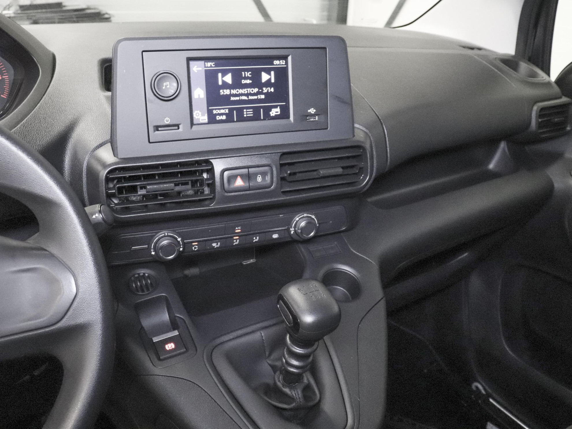 Peugeot Partner 1.5 BlueHDi 100 S&S L2 Airco Bluetooth PDC