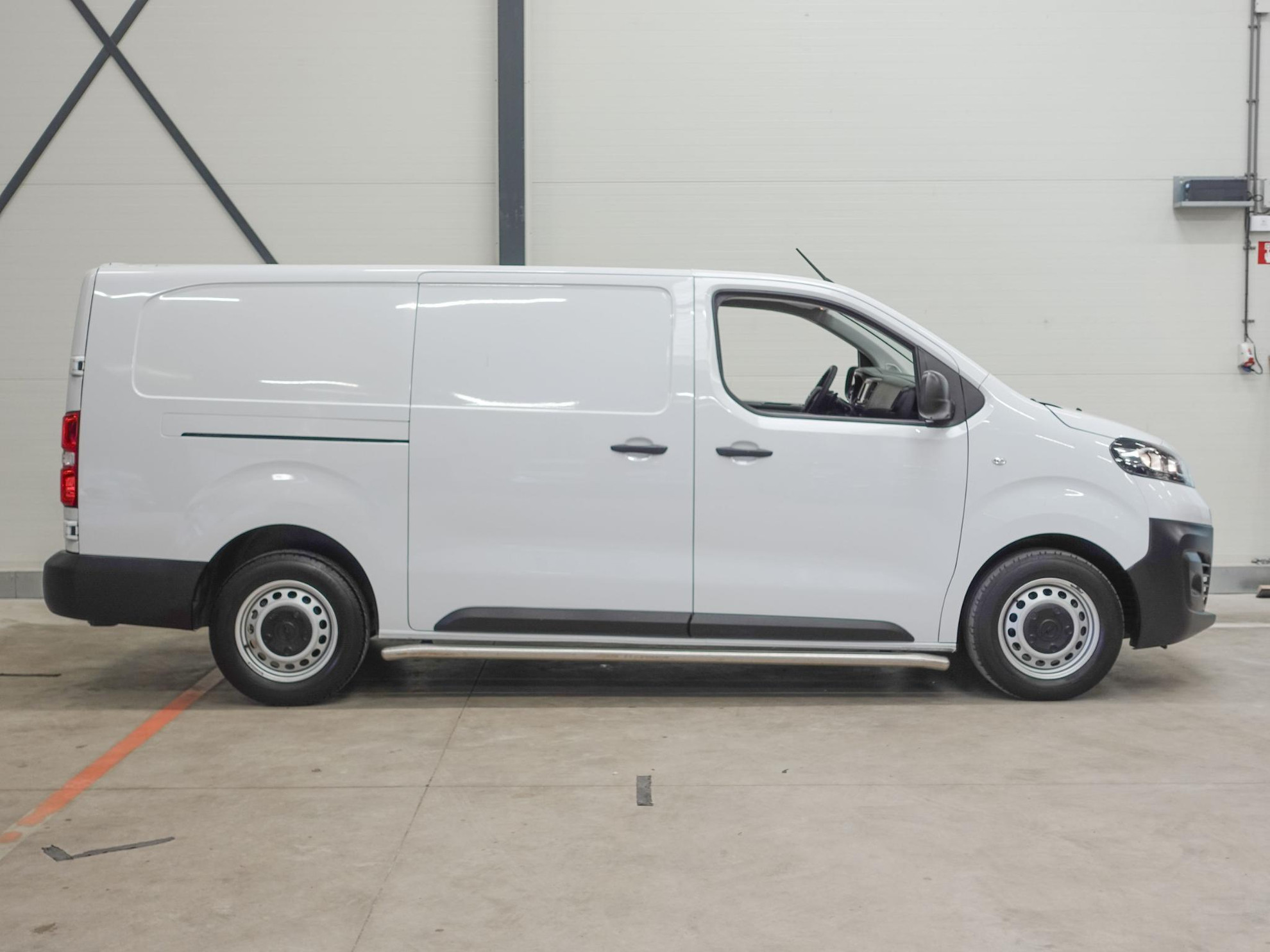 Opel Vivaro 2.0 BlueHDi 145PK L3 Automaat Airco Navigatie Trekhaak