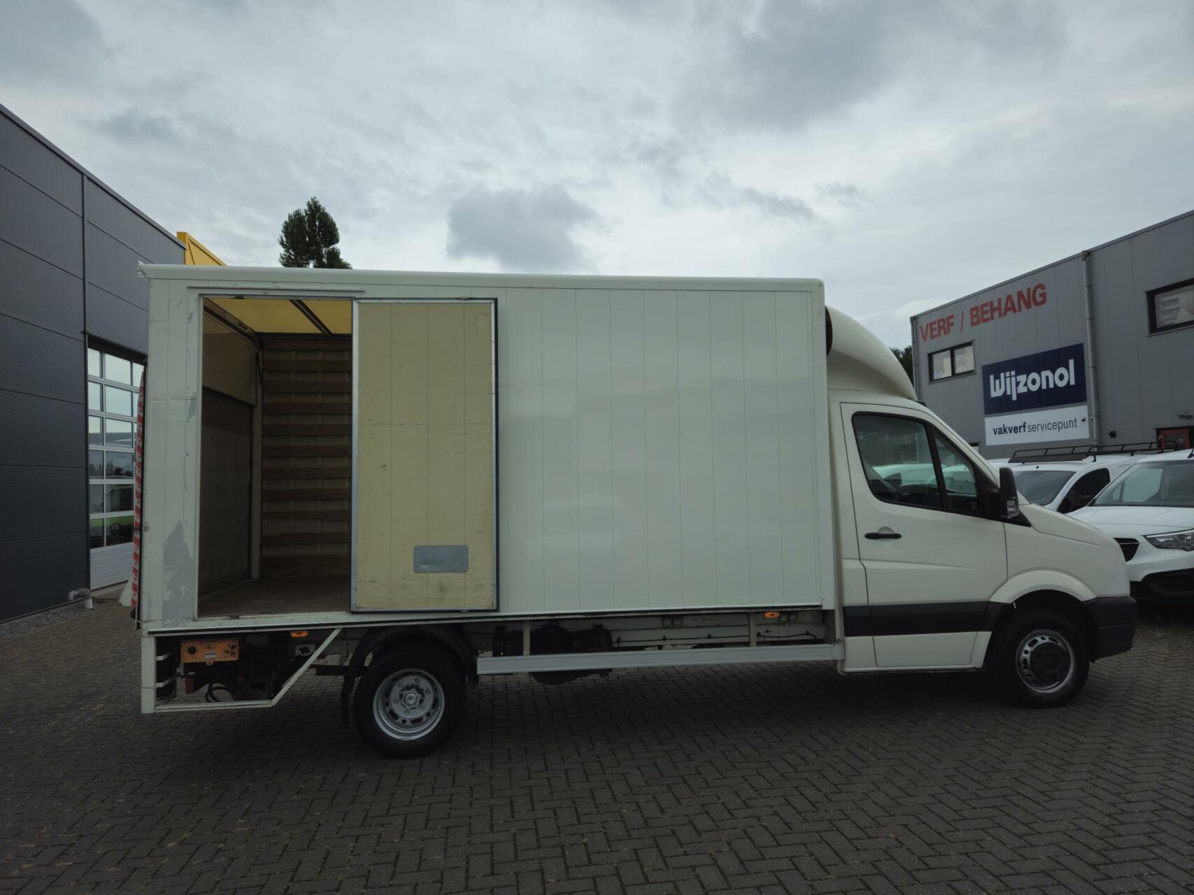 Volkswagen Crafter 2.5 TDI L4H3 Meubelbak Airco 163 Pk 3-per