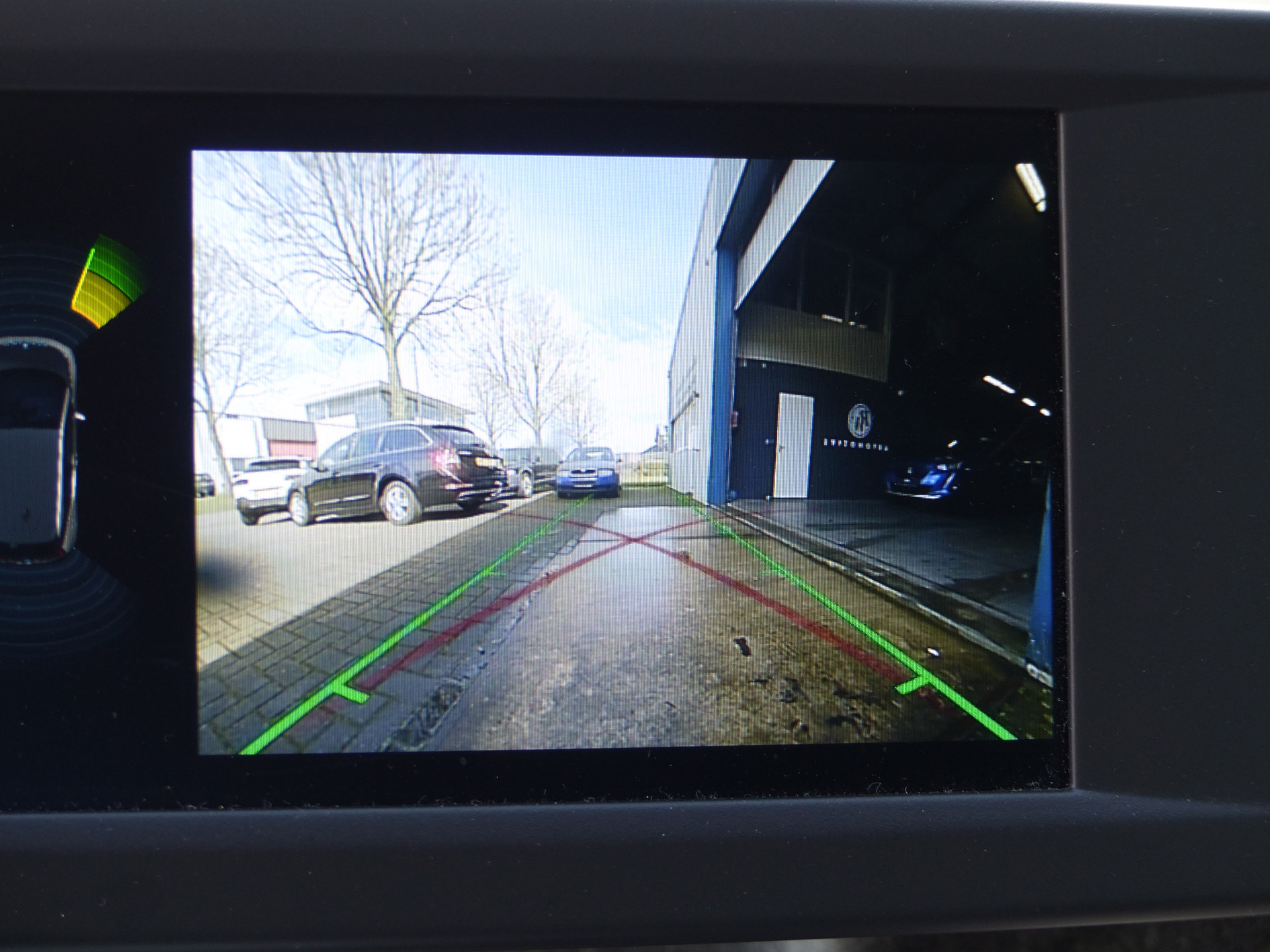 BMW i3 BMW i3 120Ah 42 kWh!! Camera/Warmtepomp/ Ecc/Adaptive Cruise/NL Auto!