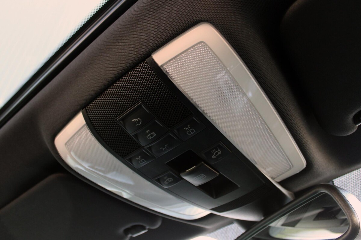 Mercedes-Benz C-Klasse Mercedes-Benz C-klasse Estate C 280 Aut. Avantgarde AMG Schuifdak, Comand, Xenon