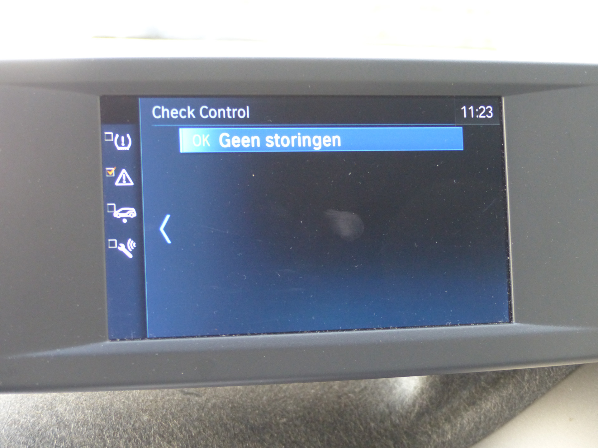 BMW i3 BMW i3 120Ah 42 kWh!! Camera/Warmtepomp/ Ecc/Adaptive Cruise/NL Auto!