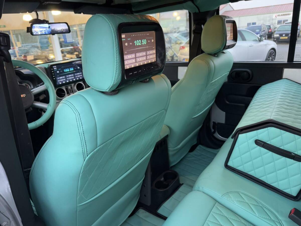 Jeep Wrangler Jeep Wrangler RUBICON 3.8 V6 4×4 Automaat,Airco,Cruise,20″lmv,Xenon,Led,Cameras