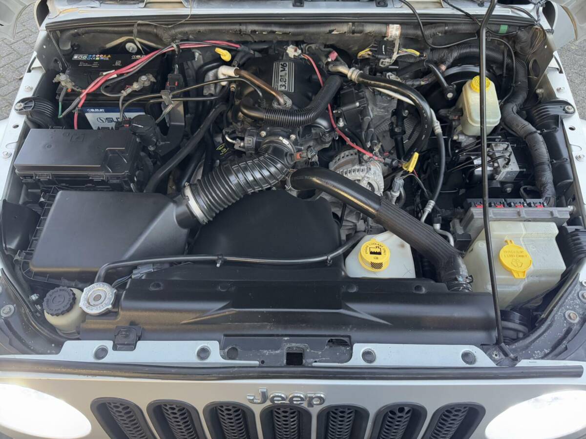 Jeep Wrangler Jeep Wrangler RUBICON 3.8 V6 4×4 Automaat,Airco,Cruise,20″lmv,Xenon,Led,Cameras