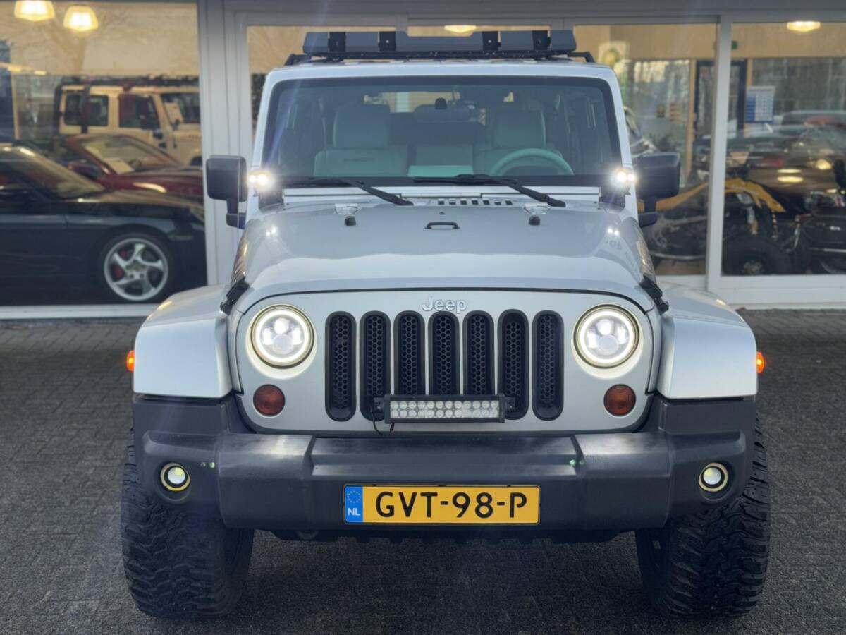 Jeep Wrangler Jeep Wrangler RUBICON 3.8 V6 4×4 Automaat,Airco,Cruise,20″lmv,Xenon,Led,Cameras