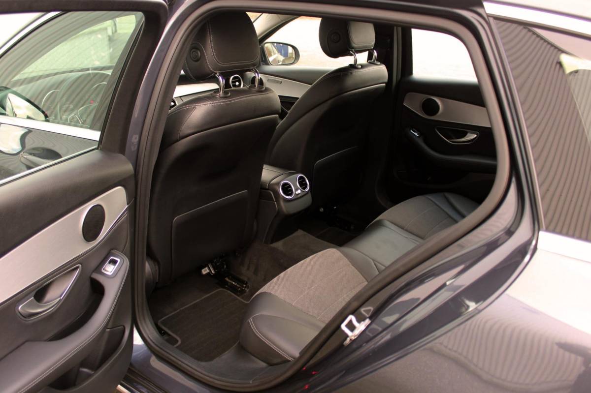 Mercedes-Benz C-Klasse Mercedes-Benz C-klasse Estate C 180 Aut. Exclusive Sfeerverl, Led, Spoor