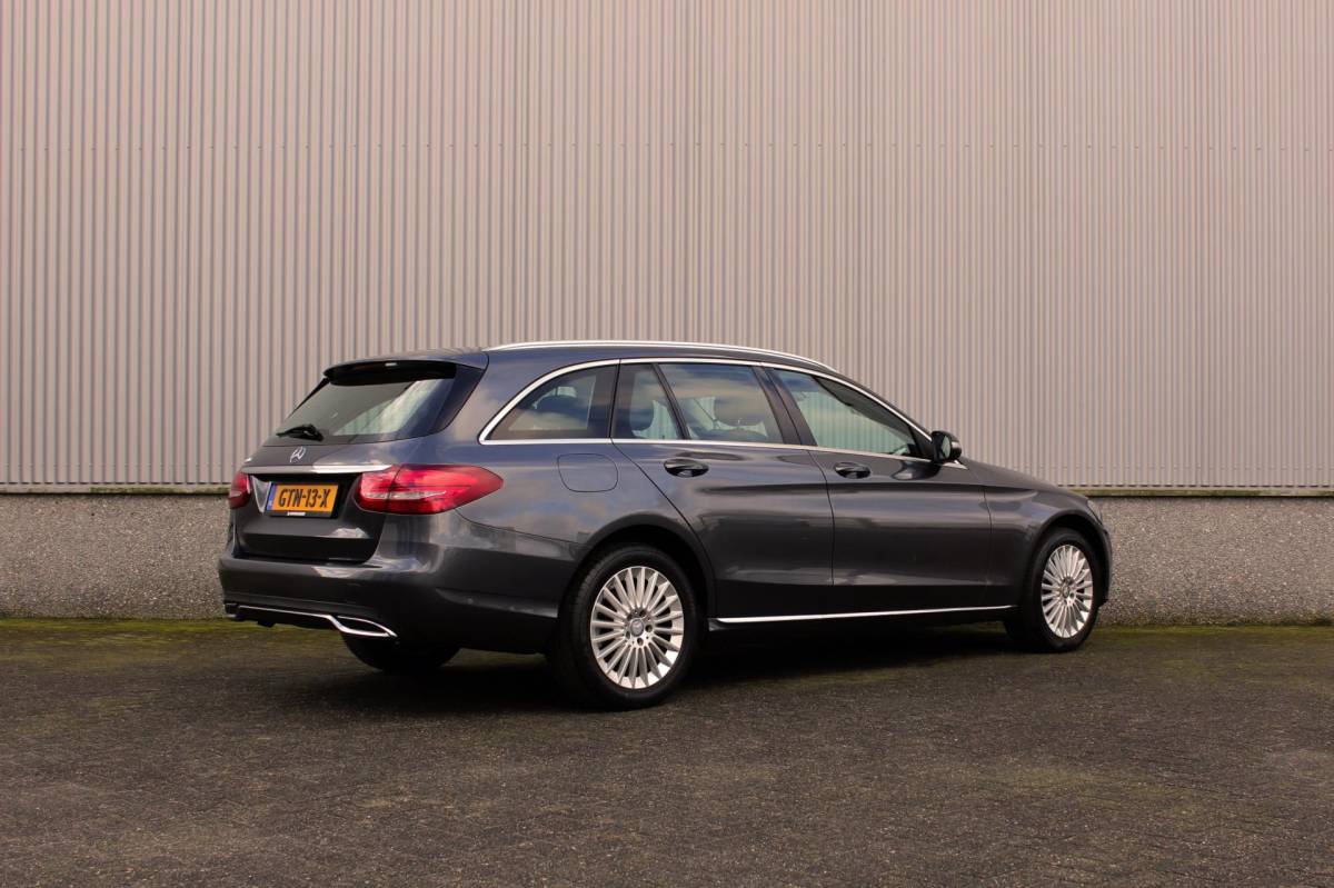 Mercedes-Benz C-Klasse Mercedes-Benz C-klasse Estate C 180 Aut. Exclusive Sfeerverl, Led, Spoor