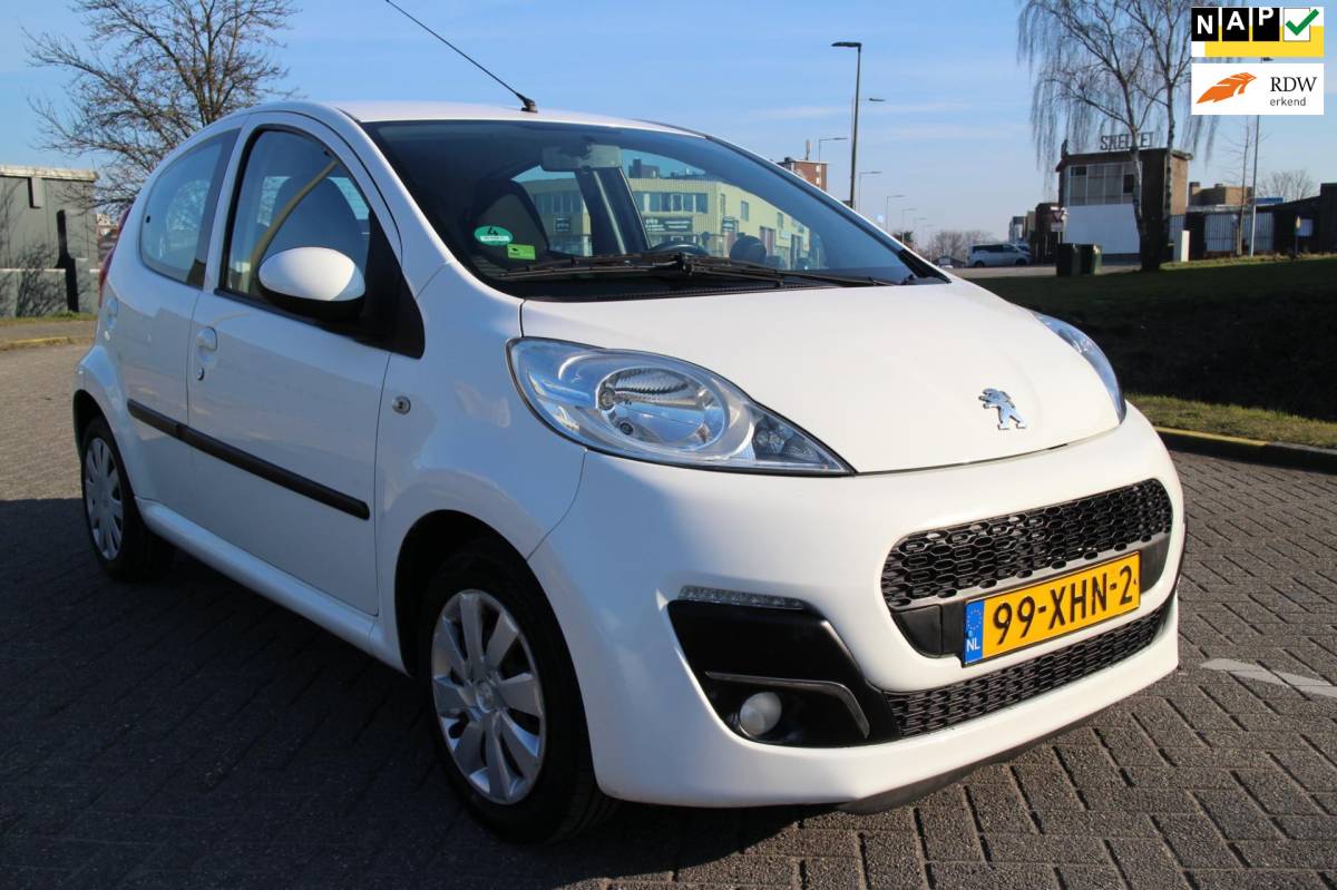 Peugeot 107 Peugeot 107 1.0 Active_5 DEURS_AIRCO_AUTOMAAT_NETTE AUTO