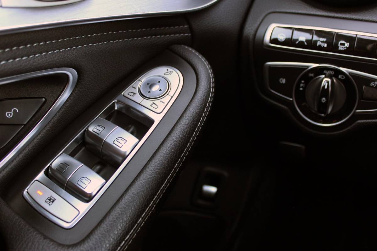Mercedes-Benz C-Klasse Mercedes-Benz C-klasse Estate C 350 e Plug-In Hybrid Aut. Avantgarde Night, Memory, 360
