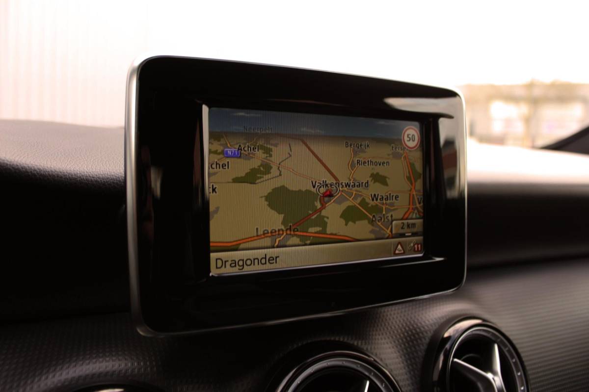 Mercedes-Benz A-Klasse Mercedes-Benz A-klasse A 180 Ambition Style Navi, Xenon, PARKTRONIC