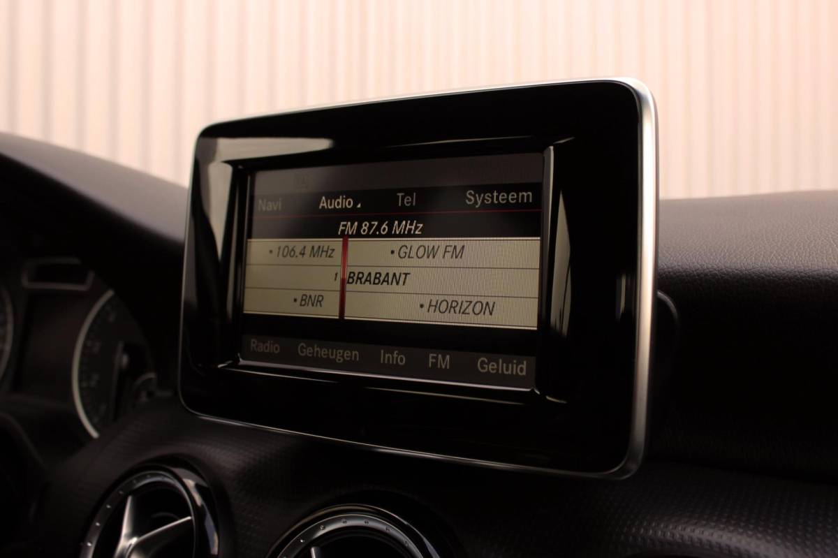 Mercedes-Benz A-Klasse Mercedes-Benz A-klasse A 180 Ambition Style Navi, Xenon, PARKTRONIC