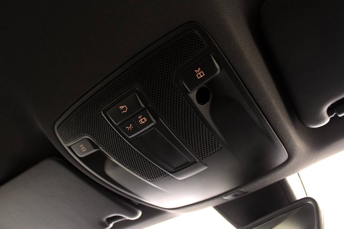Mercedes-Benz A-Klasse Mercedes-Benz A-klasse A 180 Ambition Style Navi, Xenon, PARKTRONIC
