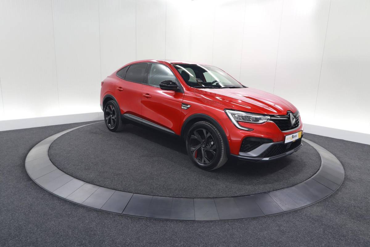 Renault Arkana Renault Arkana 1.6 E-Tech Hybrid 145 R.S. Line | Camera | Cruise Control Adaptief | Dodehoekdetectie | Apple Carplay | Pack Winter