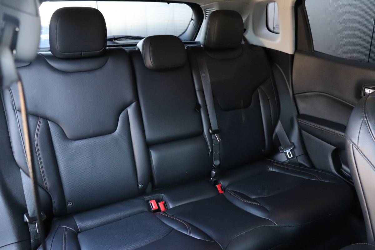 Jeep Compass Jeep Compass 1.4 MultiAir Opening Edition Plus | LEDER | MEMORY | STOEL/STUURVERW. | CAMERA | TREKHAAK | CRUISE | NAVI |