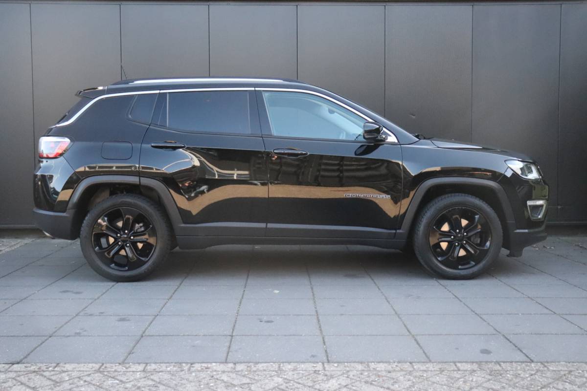 Jeep Compass Jeep Compass 1.4 MultiAir Opening Edition Plus | LEDER | MEMORY | STOEL/STUURVERW. | CAMERA | TREKHAAK | CRUISE | NAVI |