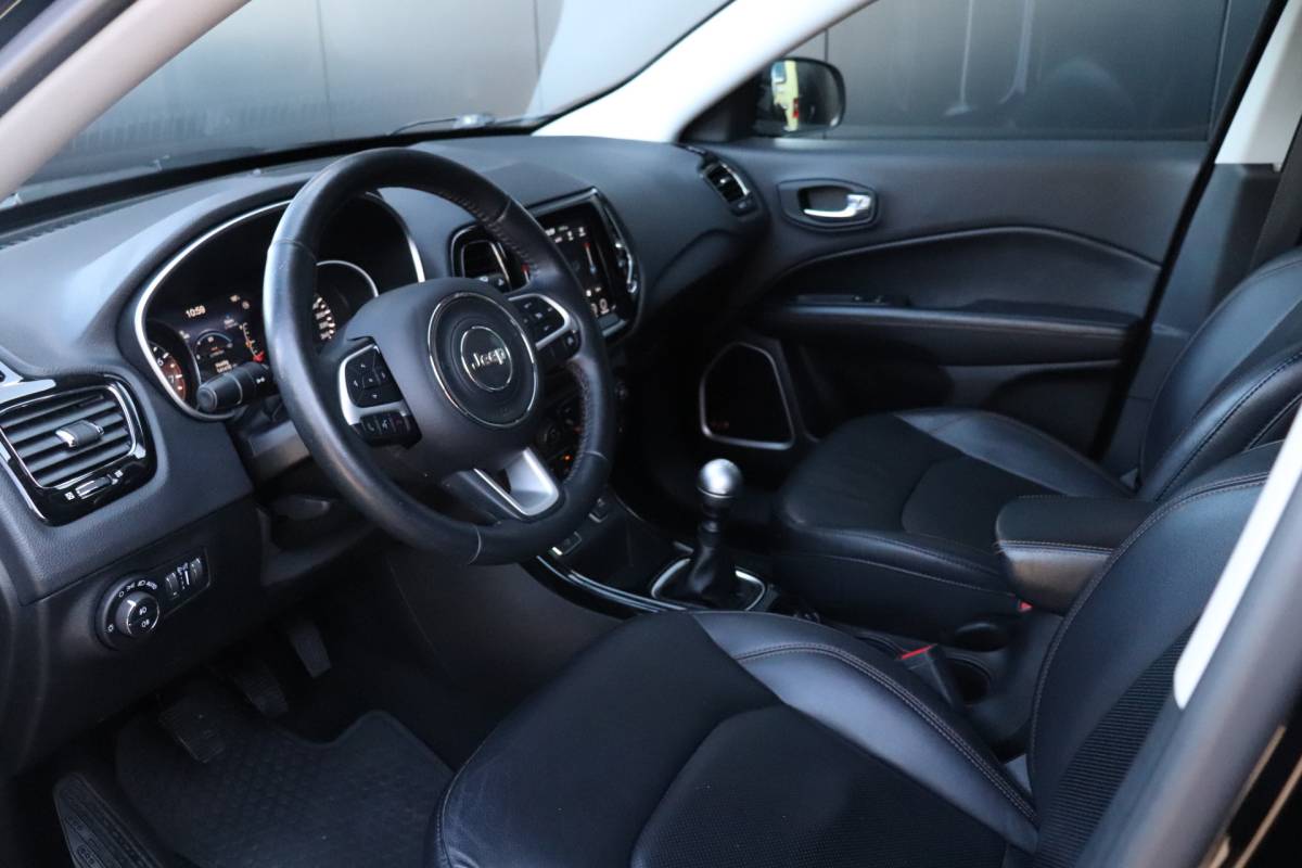 Jeep Compass Jeep Compass 1.4 MultiAir Opening Edition Plus | LEDER | MEMORY | STOEL/STUURVERW. | CAMERA | TREKHAAK | CRUISE | NAVI |