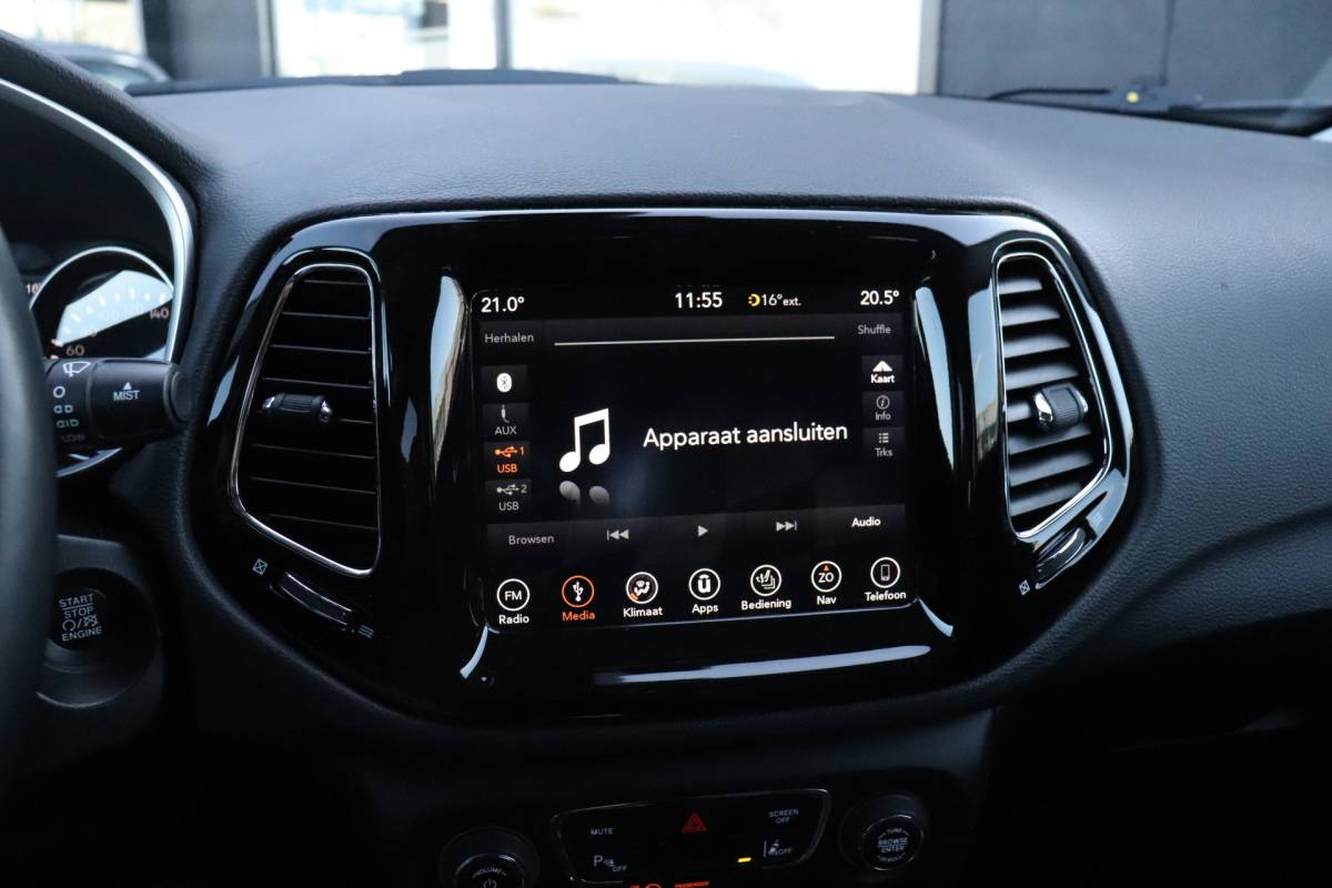 Jeep Compass Jeep Compass 1.4 MultiAir Opening Edition Plus | LEDER | MEMORY | STOEL/STUURVERW. | CAMERA | TREKHAAK | CRUISE | NAVI |