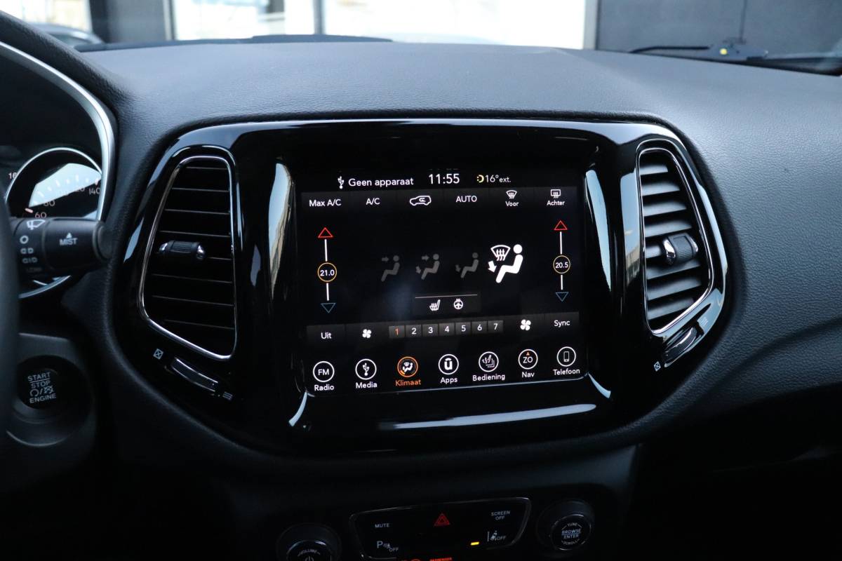 Jeep Compass Jeep Compass 1.4 MultiAir Opening Edition Plus | LEDER | MEMORY | STOEL/STUURVERW. | CAMERA | TREKHAAK | CRUISE | NAVI |