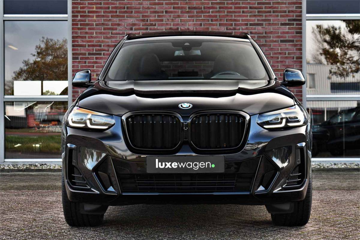 BMW X3 BMW X3 xDrive30e M-Sport Pano Trekh El-zetels HUD 360 Laser Adp-demping