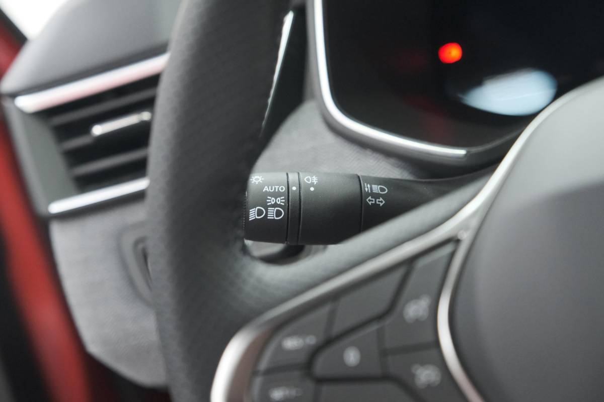 Renault Clio Renault Clio 1.6 E-Tech Full Hybrid 145 techno | 360 Camera | Bose Audio | Stoelverwarming | 9.3 Inch Groot Scherm