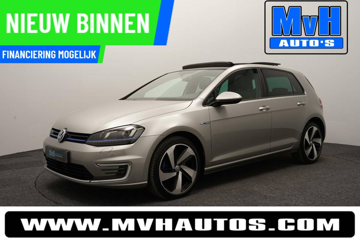 Volkswagen Golf Volkswagen Golf 1.4 TSI GTE|PANO|CAMERA|TREKHAAK|CARPLAY|NAP