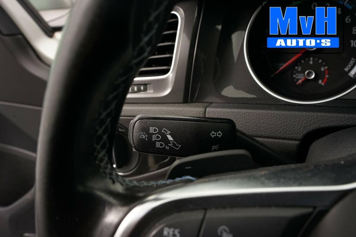 Volkswagen Golf Volkswagen Golf 1.4 TSI GTE|PANO|CAMERA|TREKHAAK|CARPLAY|NAP