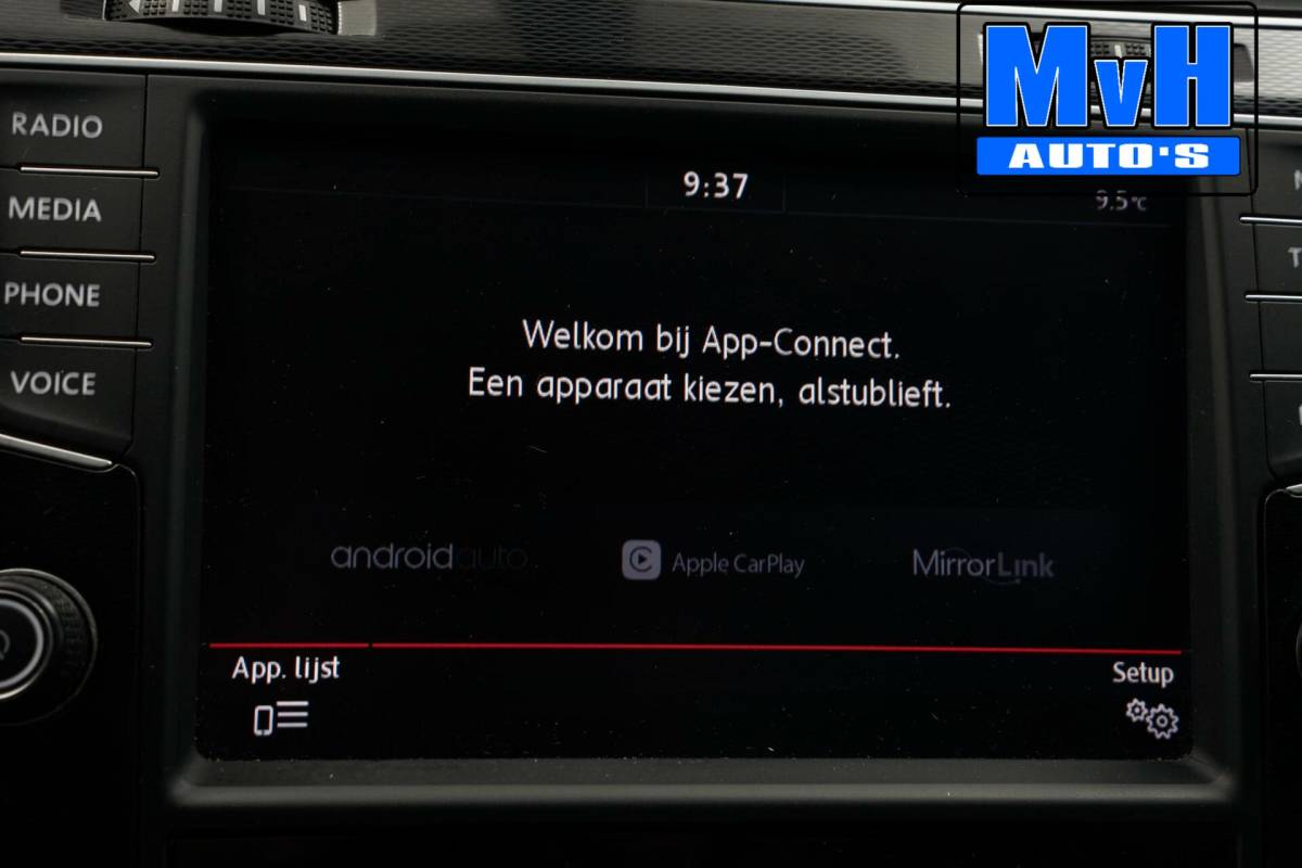 Volkswagen Golf Volkswagen Golf 1.4 TSI GTE|PANO|CAMERA|TREKHAAK|CARPLAY|NAP
