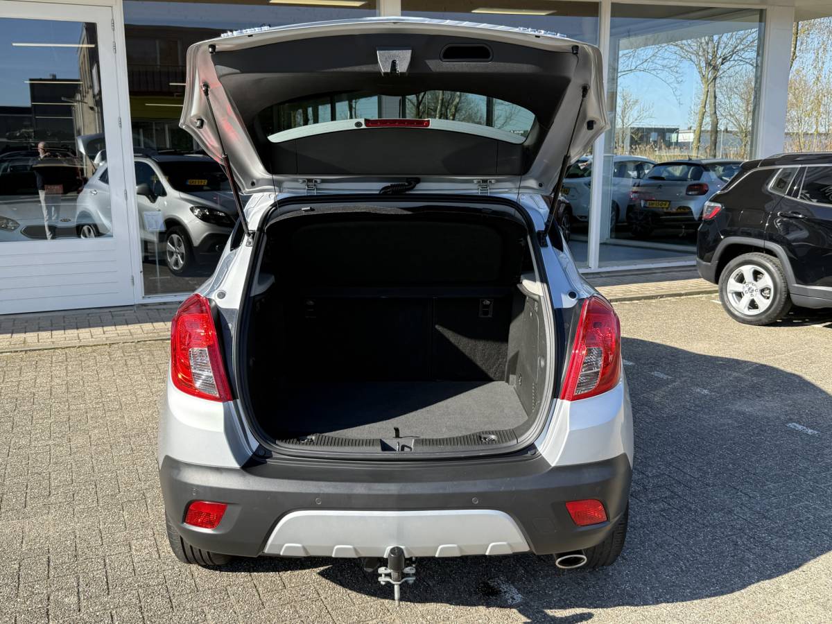 Opel Mokka Opel Mokka 1.4 T Cosmo | Leder | Sportstoelen | Navi | DAB | Stoel- en stuurverwarming | PDC v+a incl. Camera | Trekhaak