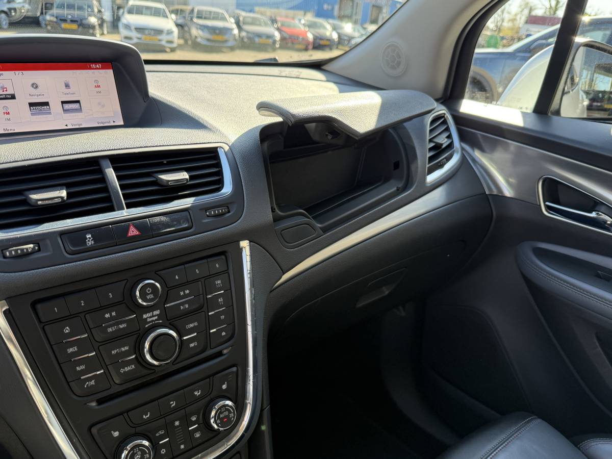 Opel Mokka Opel Mokka 1.4 T Cosmo | Leder | Sportstoelen | Navi | DAB | Stoel- en stuurverwarming | PDC v+a incl. Camera | Trekhaak