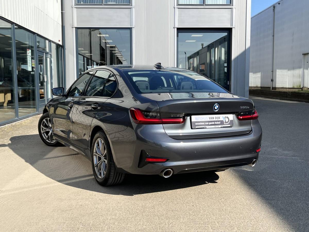 BMW 3 Serie BMW 3-serie 330e | Navi/Adapt.Cruise/PDC V+A/Clima/17″/Apple CarPlay-Android Auto