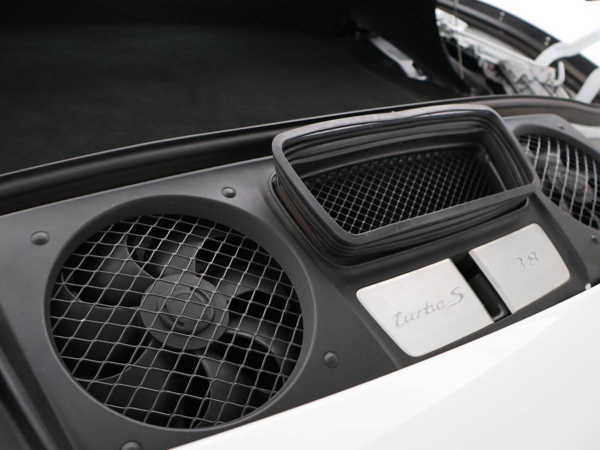 Porsche 911 Porsche 911 Cabrio 3.8 TURBO S 560 PK – ORIG. NL + BURMESTER | STOELVENTILATIE | KERAMISCHE REMMEN