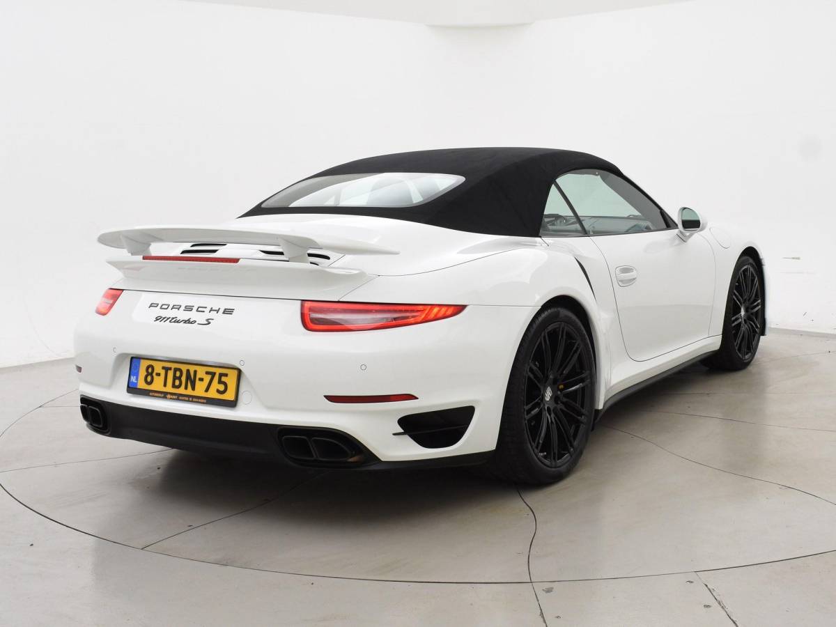 Porsche 911 Porsche 911 Cabrio 3.8 TURBO S 560 PK – ORIG. NL + BURMESTER | STOELVENTILATIE | KERAMISCHE REMMEN