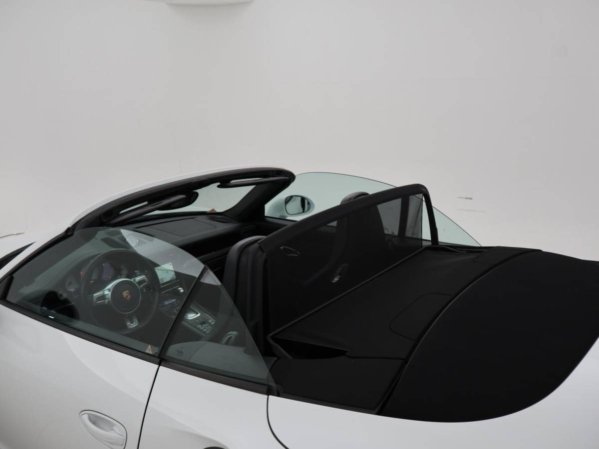 Porsche 911 Porsche 911 Cabrio 3.8 TURBO S 560 PK – ORIG. NL + BURMESTER | STOELVENTILATIE | KERAMISCHE REMMEN