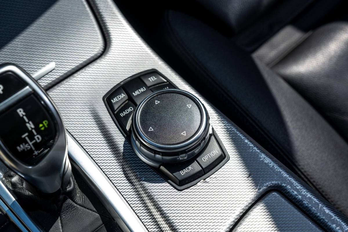 BMW 5 Serie BMW 5-serie Touring 535xd M-Sport Luxury Edion I Hud I Pano I Leder I Trekhaak I