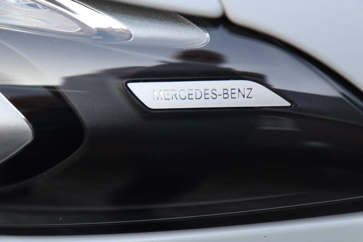 Mercedes-Benz A-Klasse Mercedes A-klasse 250 e 218PK AMG Limited A. Cruise|Carplay|Pano|Widescreen|E.trekhaak|Leder|Camera|Parelmoer wit|Sfeer verlichting|