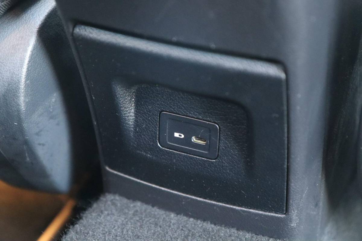Mercedes-Benz A-Klasse Mercedes A-klasse 250 e 218PK AMG Limited A. Cruise|Carplay|Pano|Widescreen|E.trekhaak|Leder|Camera|Parelmoer wit|Sfeer verlichting|