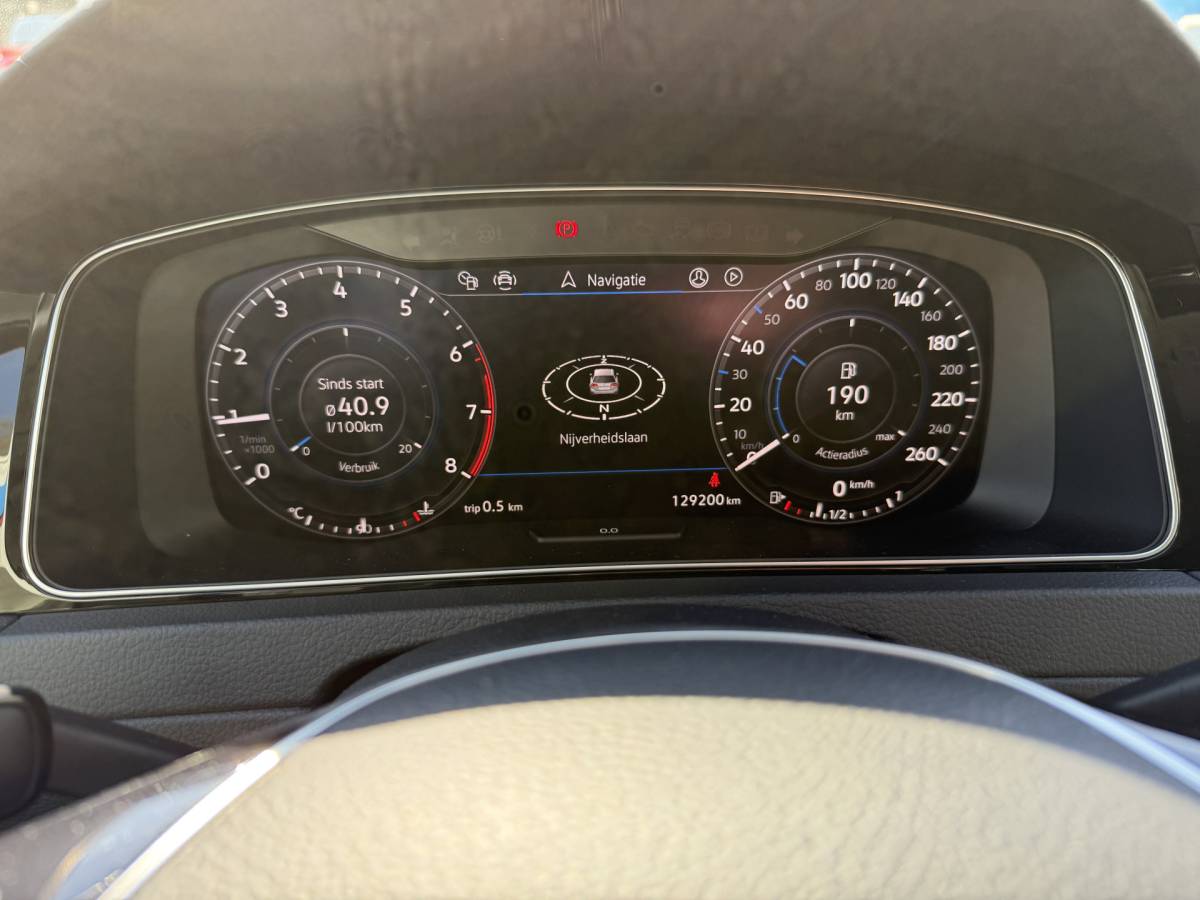 Volkswagen Golf Volkswagen Golf Variant 1.5 TSI 150pk Highline | Navi | Apple Carplay | Adapt. Cruise | Virtual Cockpit | PDC v+a incl. camera | Trekhaak