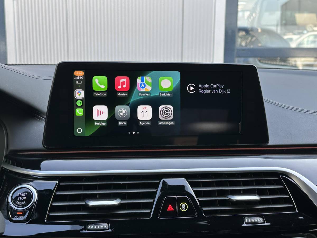 BMW 5 Serie BMW 5-serie M550i xDrive High Executive | NL-Auto/HUD/H&K/Softclose/Pano-dak/Keyless