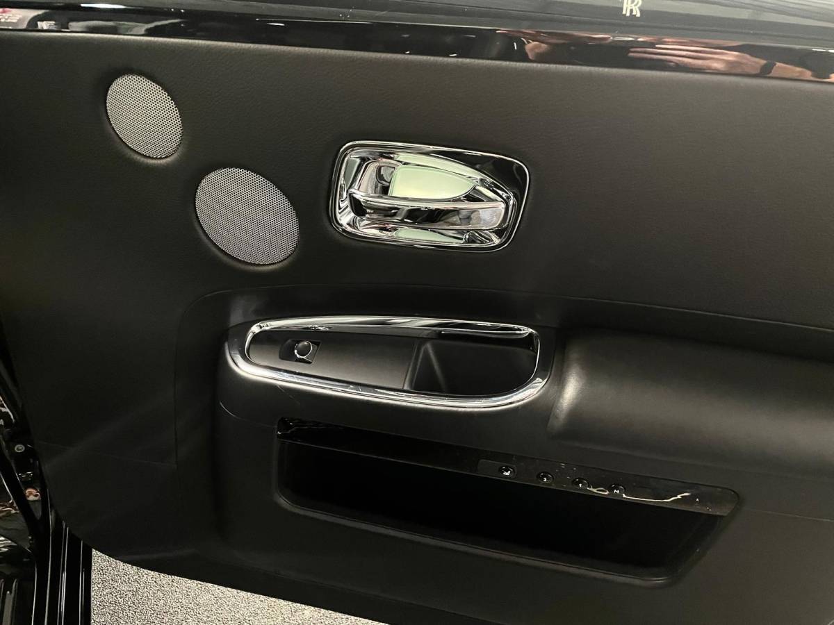 Rolls-Royce Ghost Rolls-Royce Ghost 6.6 V12 HUD Two Tone 571 PK PANODAK BLACK BLACK