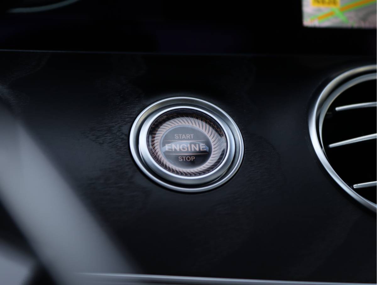 Mercedes-Benz E-Klasse Mercedes-Benz E-klasse 200 Luxury | Panoramadak | Leder | Sfeerverlichting |