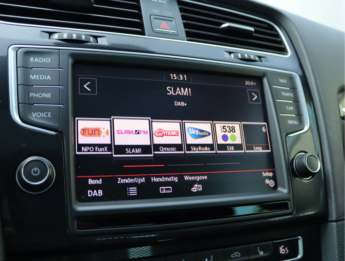 Volkswagen Golf Volkswagen Golf 1.4 TSI GTE | Panoramadak | Side Assist | ACC | Leder | Org. NL