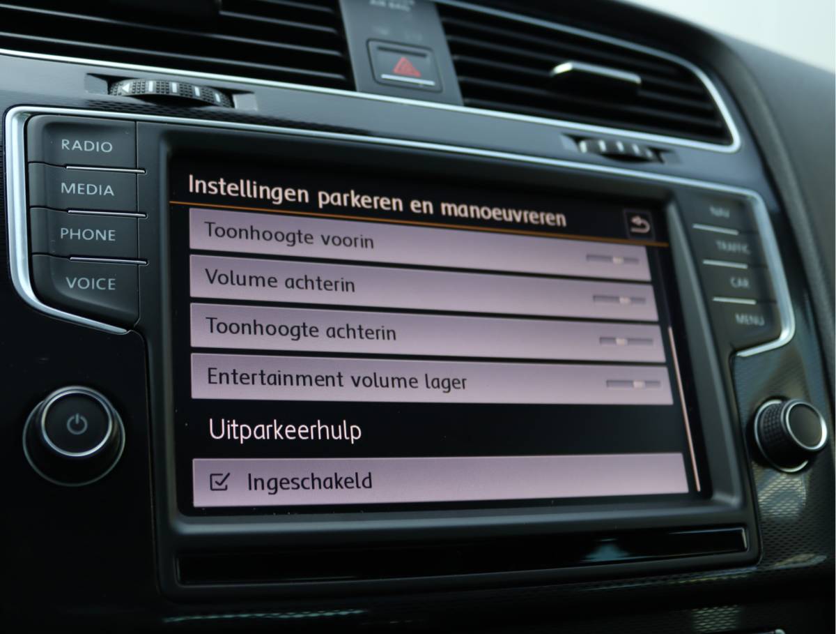 Volkswagen Golf Volkswagen Golf 1.4 TSI GTE | Panoramadak | Side Assist | ACC | Leder | Org. NL
