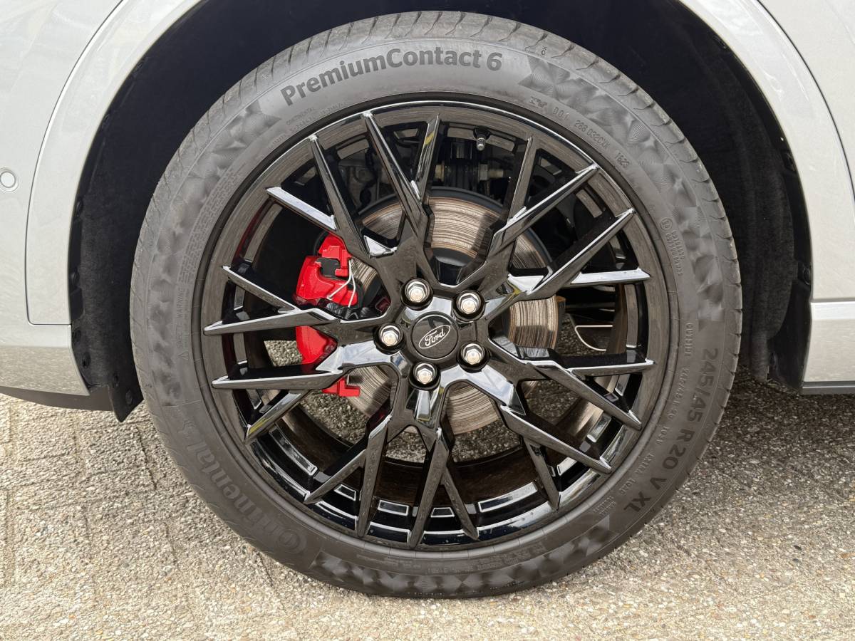 Ford Kuga Ford Kuga 2.5 PHEV ST-Line X | Black Pack | Full LED | Pano | B&O | Apple Carplay | Stuur- stoelverwarming | Elek. Klep