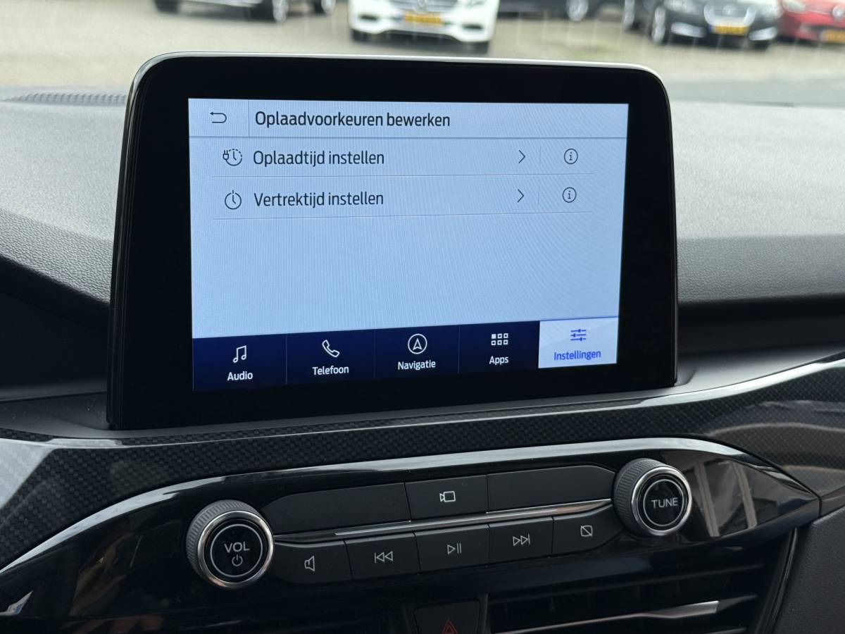 Ford Kuga Ford Kuga 2.5 PHEV ST-Line X | Black Pack | Full LED | Pano | B&O | Apple Carplay | Stuur- stoelverwarming | Elek. Klep