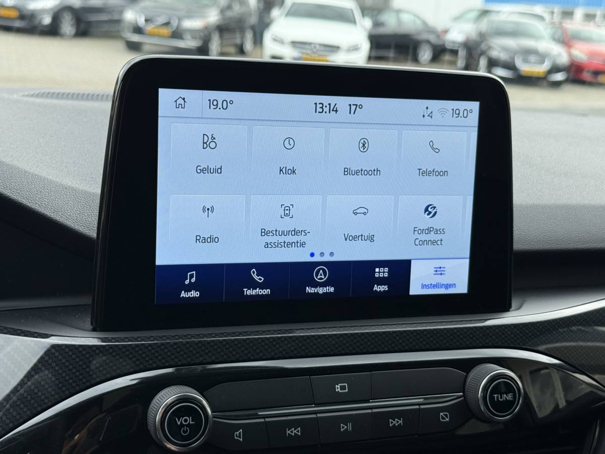 Ford Kuga Ford Kuga 2.5 PHEV ST-Line X | Black Pack | Full LED | Pano | B&O | Apple Carplay | Stuur- stoelverwarming | Elek. Klep