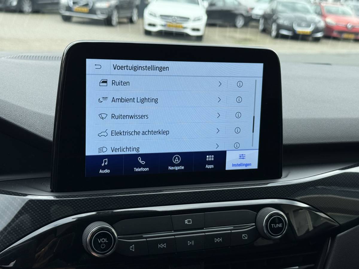 Ford Kuga Ford Kuga 2.5 PHEV ST-Line X | Black Pack | Full LED | Pano | B&O | Apple Carplay | Stuur- stoelverwarming | Elek. Klep