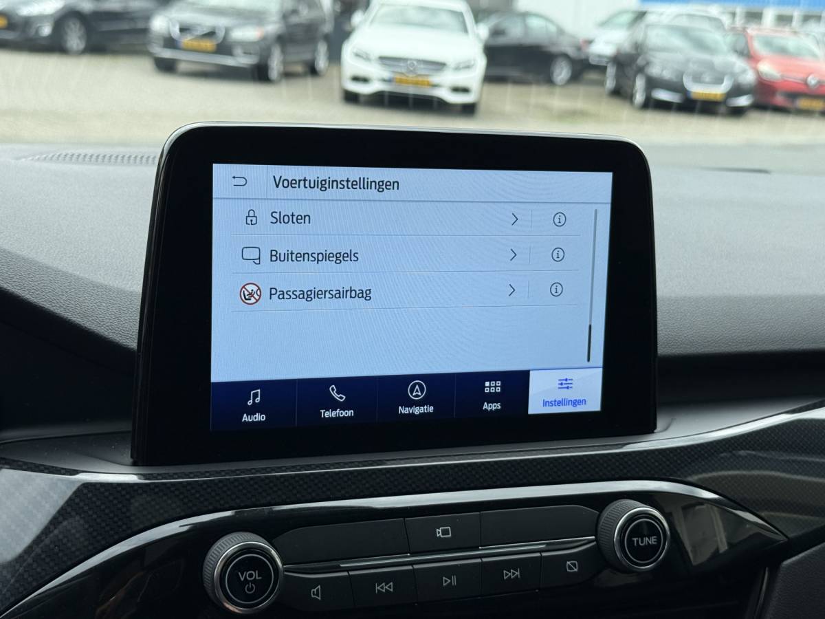 Ford Kuga Ford Kuga 2.5 PHEV ST-Line X | Black Pack | Full LED | Pano | B&O | Apple Carplay | Stuur- stoelverwarming | Elek. Klep