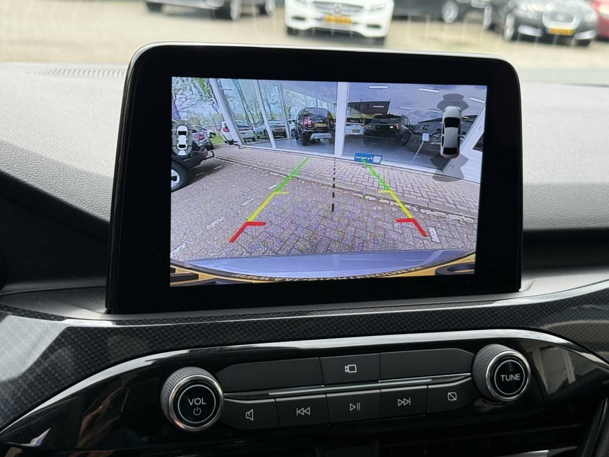 Ford Kuga Ford Kuga 2.5 PHEV ST-Line X | Black Pack | Full LED | Pano | B&O | Apple Carplay | Stuur- stoelverwarming | Elek. Klep