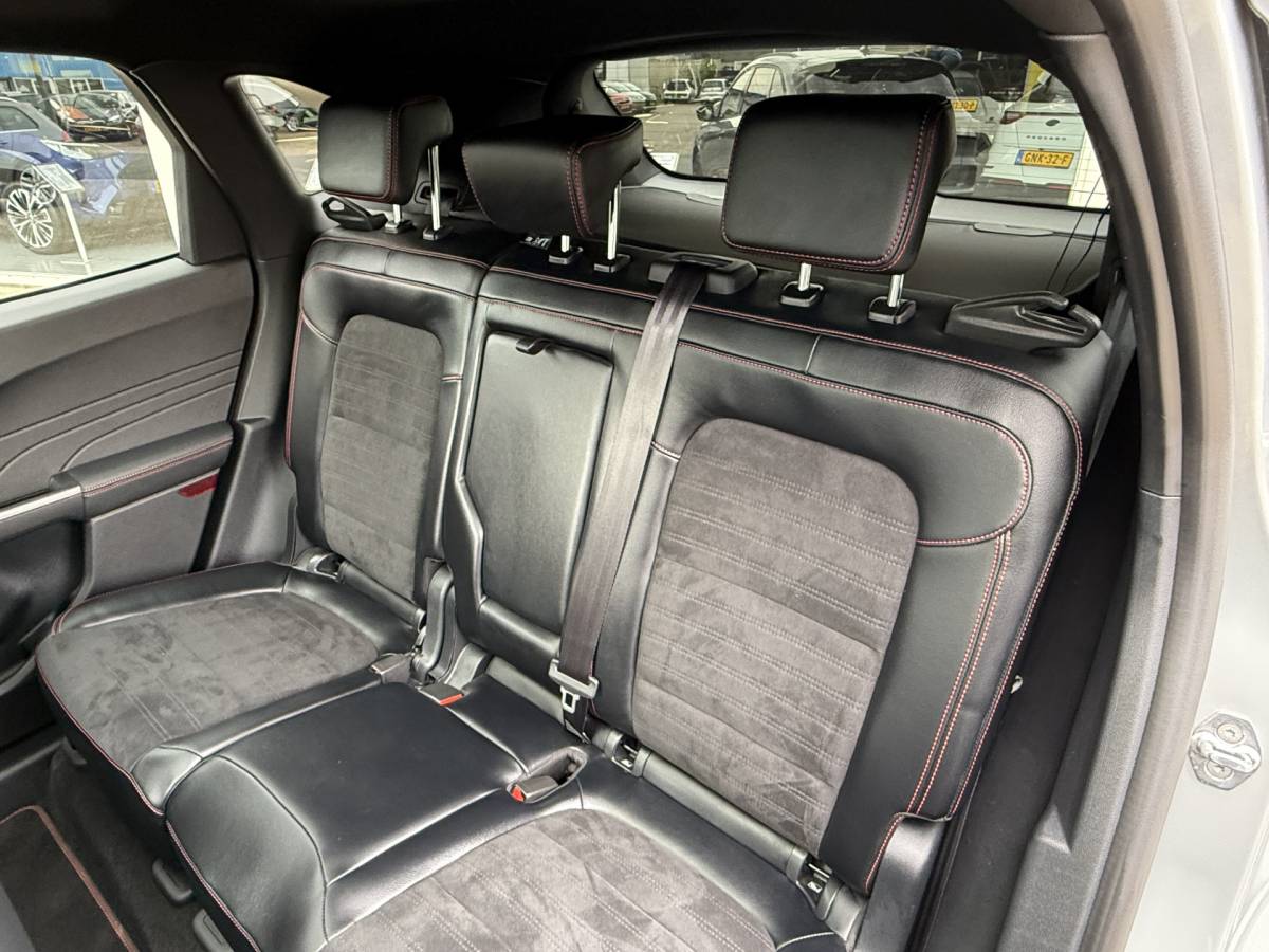 Ford Kuga Ford Kuga 2.5 PHEV ST-Line X | Black Pack | Full LED | Pano | B&O | Apple Carplay | Stuur- stoelverwarming | Elek. Klep