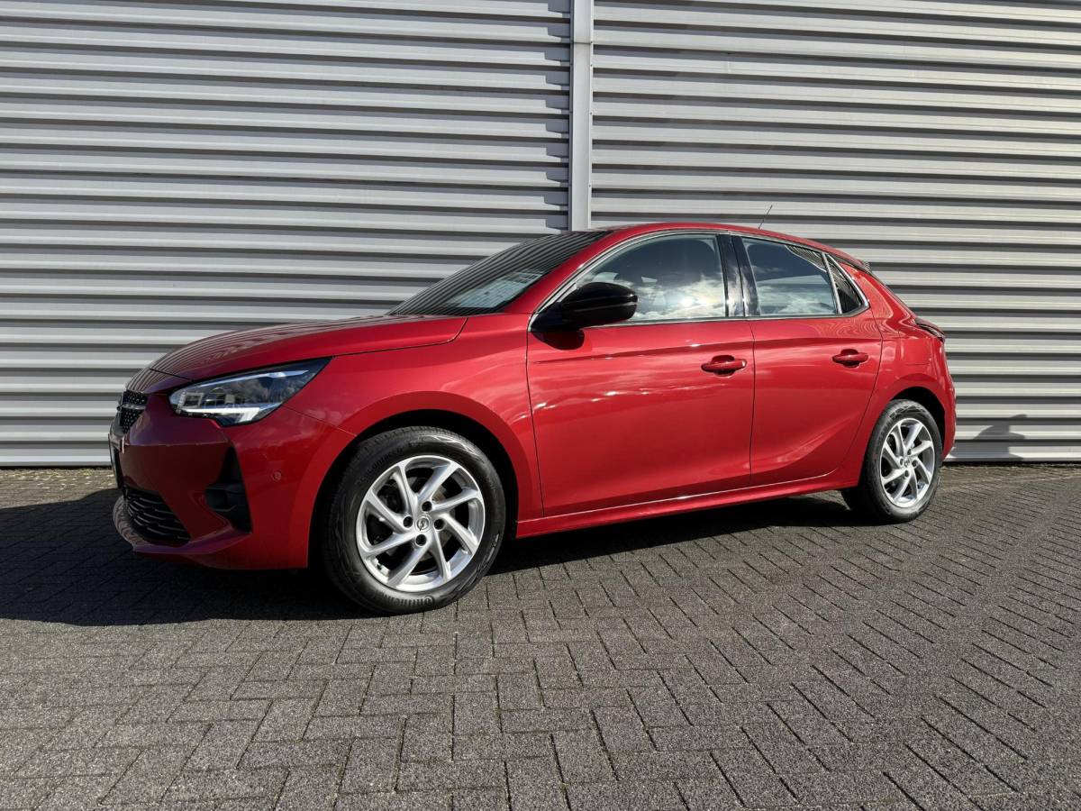 Opel Corsa Opel Corsa 1.2 Turbo 100PK GS Line | Parkeersensoren voor, achter + camera | Navi |Apple carplay en Android auto!